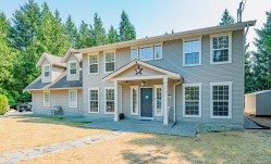 1950 Grimes Pl Nanaimo, BC V9X 1G9