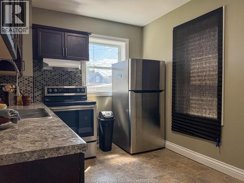 1720 Marentette Avenue, Windsor, ON - Indoor Photo Showing Kitchen With Double Sink