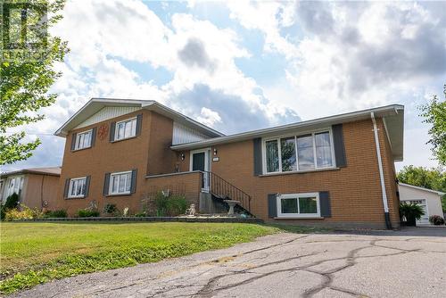 189 Rayside Avenue, Azilda, ON - Outdoor With Exterior