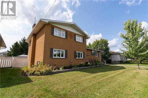 189 Rayside Avenue, Azilda, ON - Outdoor