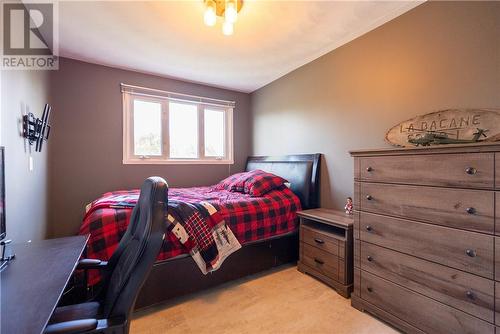 189 Rayside Avenue, Azilda, ON - Indoor Photo Showing Bedroom
