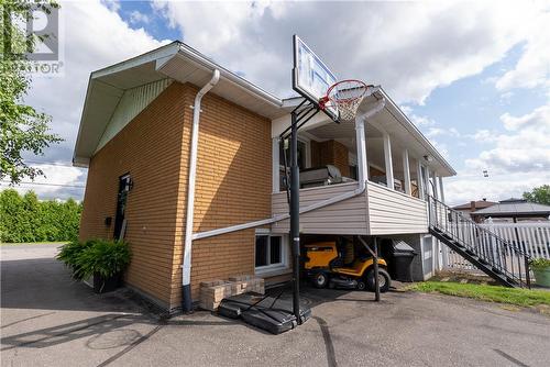 189 Rayside Avenue, Azilda, ON - Outdoor