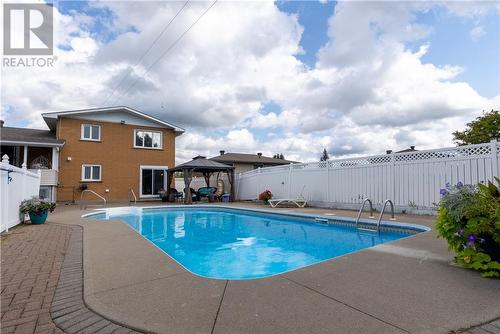 189 Rayside Avenue, Azilda, ON - Outdoor With In Ground Pool