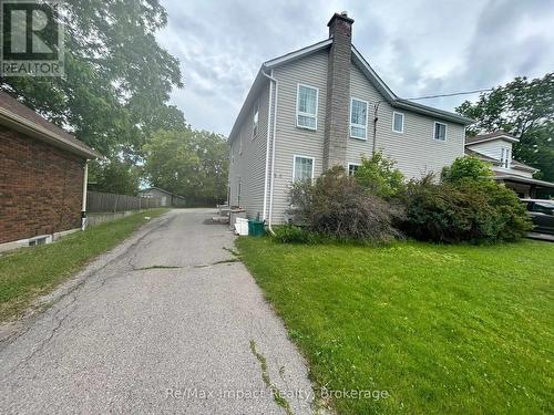 292 WILLIAM STREET E  Oshawa (O'Neill), ON L1G 1K8