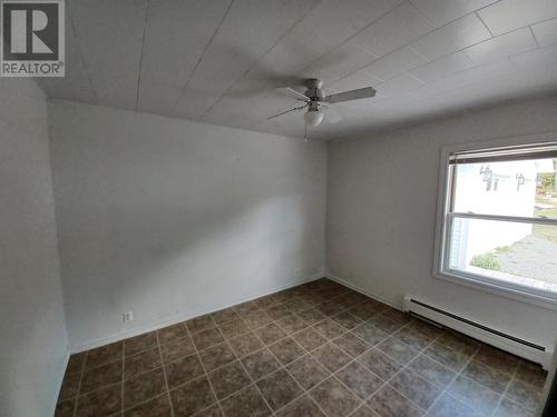 124 Riverside Road E, Glovertown, NL - Indoor Photo Showing Other Room