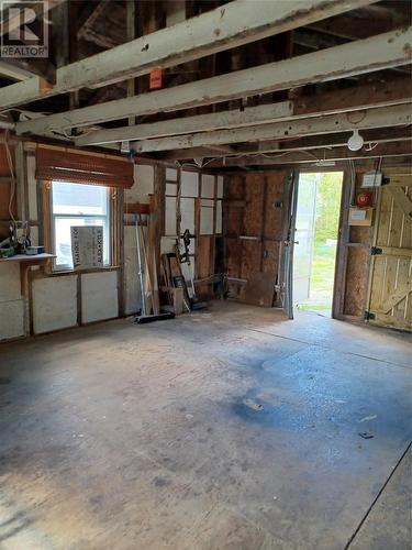 124 Riverside Road E, Glovertown, NL - Indoor