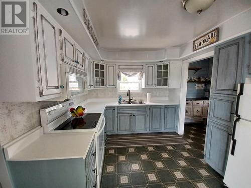 124 Riverside Road E, Glovertown, NL - Indoor