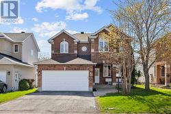 4 TAMARACK PLACE N Ottawa, ON K2J 4R3