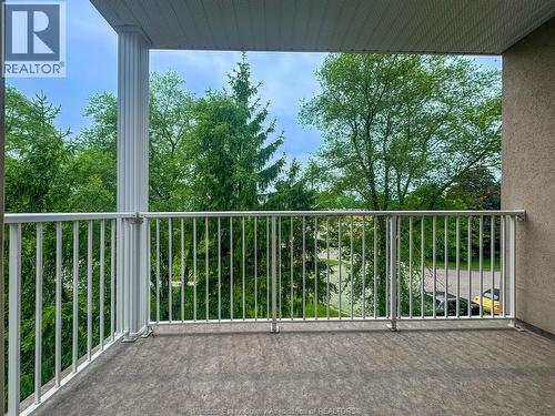 1655 Grand Marais Unit# 310, Windsor, ON - Outdoor With Balcony With Exterior