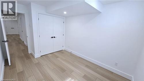 34 ORCHARD Drive Unit# LOWER , Stratford, Ontario N5A 0L1 4