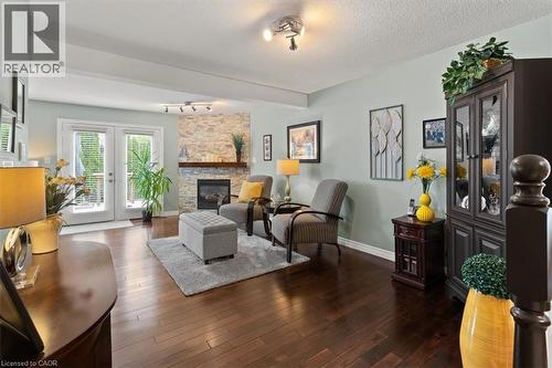 40 Bridgette Drive, Hamilton, ON - Indoor Photo Showing Living Room With Fireplace