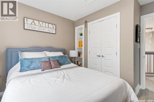 419 Kensington Boulevard, Saskatoon, SK - Indoor Photo Showing Bedroom