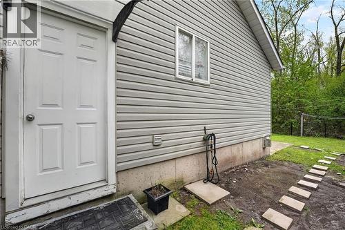 Apartment entry - 11 Rochelle Crescent, Ridgeway, ON - Outdoor With Exterior
