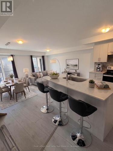 5 - 14 Wagon Lane E, Barrie, ON - Indoor