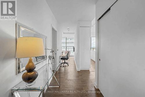 Foyer - Ph2 - 185 Roehampton Avenue, Toronto, ON - Indoor Photo Showing Other Room