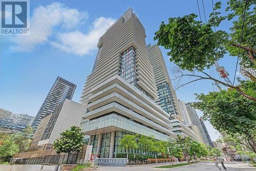 Ph2 - 185 Roehampton Avenue, Toronto, ON - Outdoor