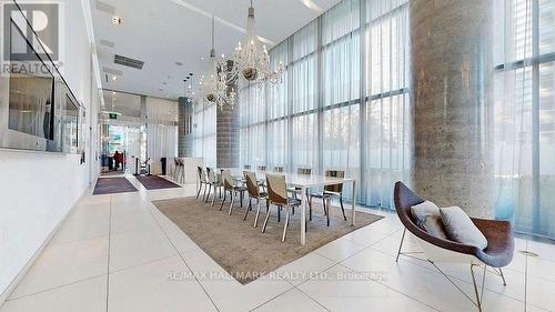 Ph2 - 185 Roehampton Avenue, Toronto, ON - Indoor Photo Showing Other Room