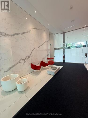Ph2 - 185 Roehampton Avenue, Toronto, ON - Indoor