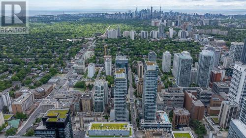 Ph2 - 185 Roehampton Avenue, Toronto, ON - Outdoor With View