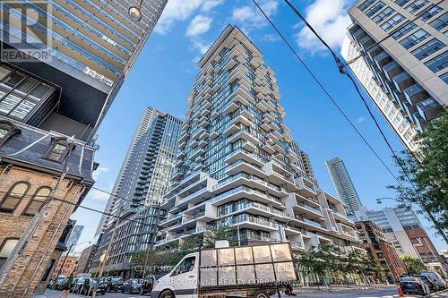 1616 - 77 SHUTER STREET  Toronto, ON M5B 0B8