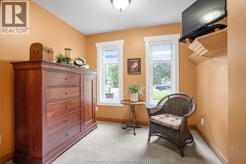 22780 Creek Road, Chatham, ON - Indoor