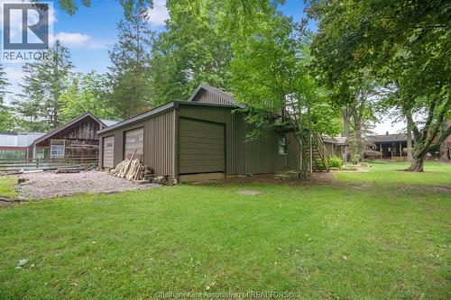 22780 Creek Road, Chatham, ON - Outdoor