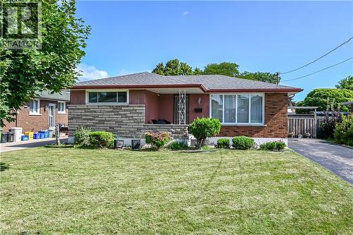 5 KENTLEY Drive  Hamilton, ON L8H 2R6