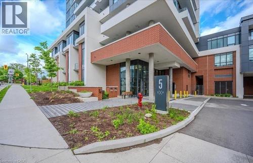 5 S WELLINGTON Street S Unit# 1602 , Kitchener, Ontario N2G 0E3 2