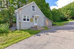 168 BONNECHERE STREET E Bonnechere Valley, ON K0J 1T0