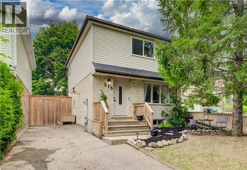 316 RISTAU Place S  Kitchener, ON N2E 3B2