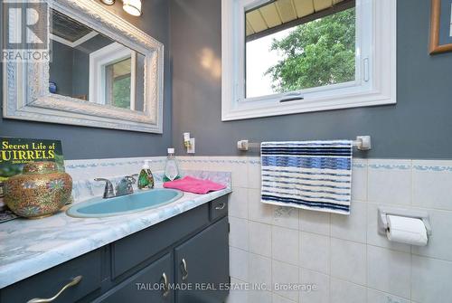 171 Murphy Road, Essa, ON - Indoor Photo Showing Bathroom