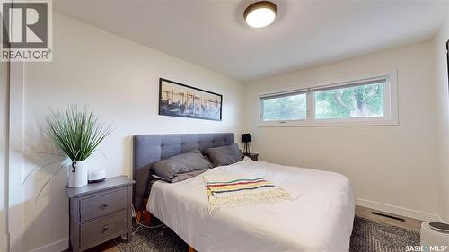 30 Probe Street, Regina, SK - Indoor Photo Showing Bedroom