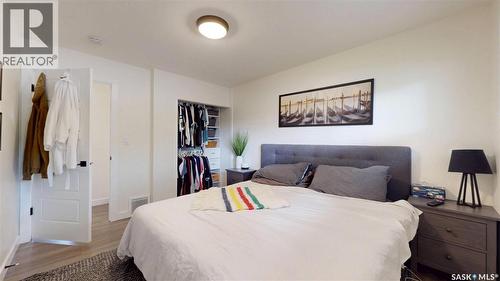 30 Probe Street, Regina, SK - Indoor Photo Showing Bedroom