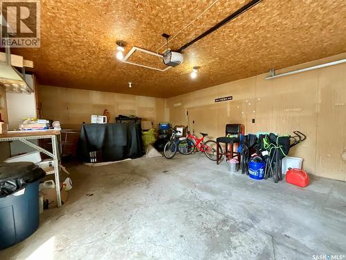 30 Probe Street, Regina, SK - Indoor Photo Showing Garage