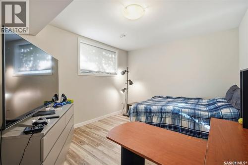 2136 B Lorne Avenue, Saskatoon, SK - Indoor Photo Showing Bedroom