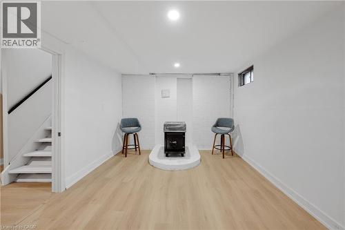 2265 Middlesmoor Crescent, Burlington, ON - Indoor
