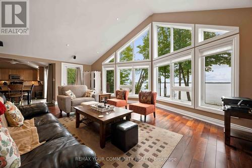 386 BEAR ROAD  Georgina Islands, ON L0E 1R0