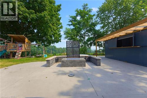 70 River Road, Brantford, ON - Outdoor