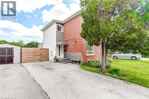 2488 BROOKHURST Road  Mississauga, ON L5J 1R3