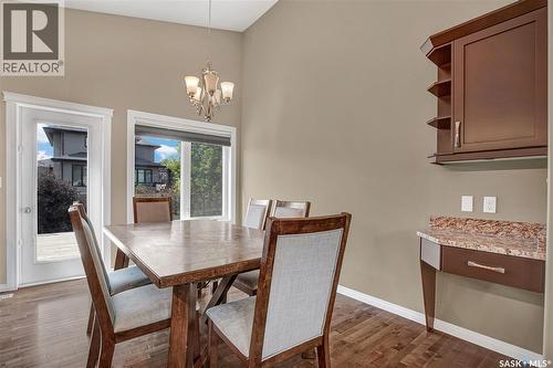 1103 Muzyka Road, Saskatoon, SK - Indoor Photo Showing Dining Room