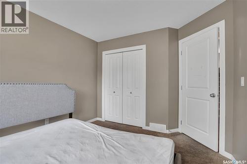 1103 Muzyka Road, Saskatoon, SK - Indoor Photo Showing Bedroom