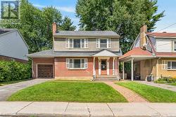 11 TORONTO STREET  Ottawa, ON K1S 0N1