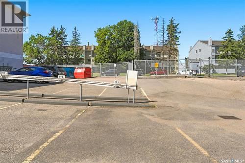 304 6 Lorne Place, Regina, SK - Outdoor