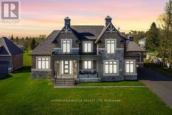61 BONNIE BRAE COURT  Scugog, ON L9L 1V1