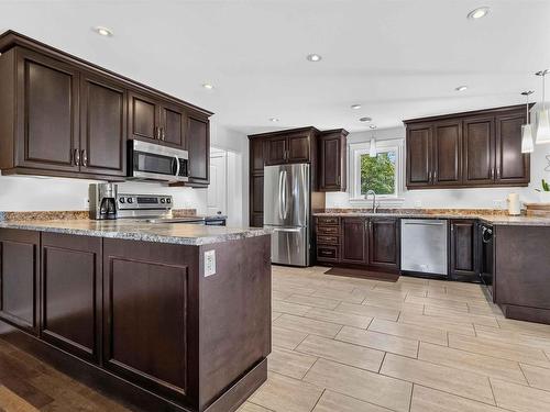 43 Juniper Way, Hubley, NS - Indoor Photo Showing Kitchen With Upgraded Kitchen
