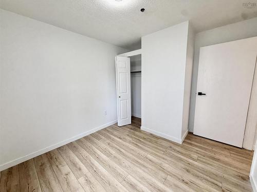302 3700 John Parr Drive, Halifax, NS - Indoor Photo Showing Other Room