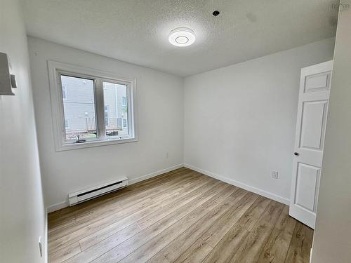 302 3700 John Parr Drive, Halifax, NS - Indoor Photo Showing Other Room