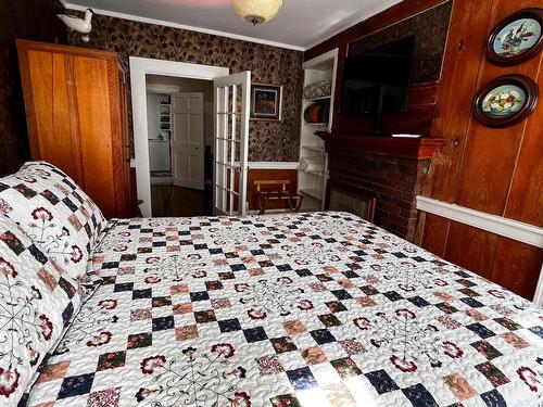 172 Water Street, Shelburne, NS - Indoor Photo Showing Bedroom