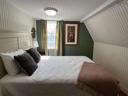 172 Water Street, Shelburne, NS - Indoor Photo Showing Bedroom