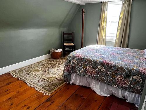 172 Water Street, Shelburne, NS - Indoor Photo Showing Bedroom